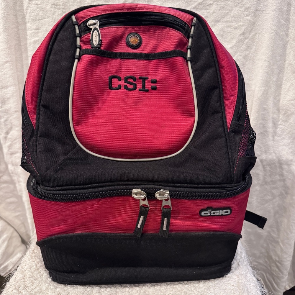 "CSI" COLLECTIBLE RARE  BACKPACK WITH COOLER (ISSUED TO CREW) RED & BLACK NWOT